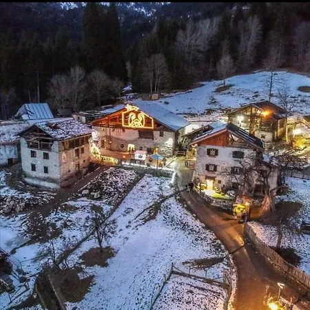 Affitto A Pinzolo Holiday home *